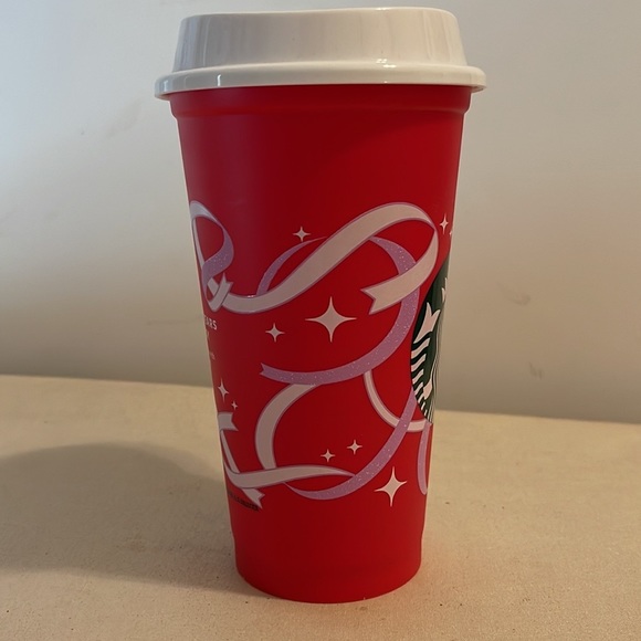 2021 AND 2022 Limited edition Starbucks red cups - Picture 2 of 12